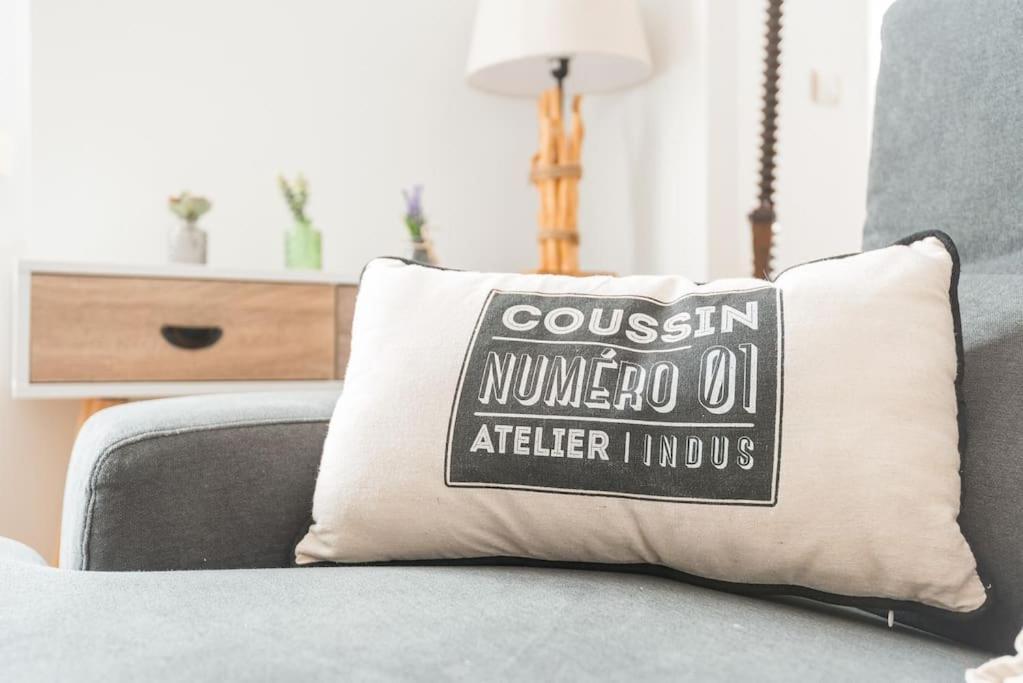 Le Terminus Appartement Angers Buitenkant foto
